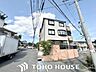 外観：ここから始まる「日常」は家族にとって大切で貴重な時間・・・だからこそ、少しでも豊かに、少しでも快適に。そんな想いから生まれた本邸宅は、これから先のお住まいをきっと支えてくれるはずです。