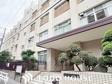 大阪市立大淀中学校 徒歩19分。 1450m