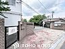 周辺：高槻市立第六中学校 徒歩27分。 2100m