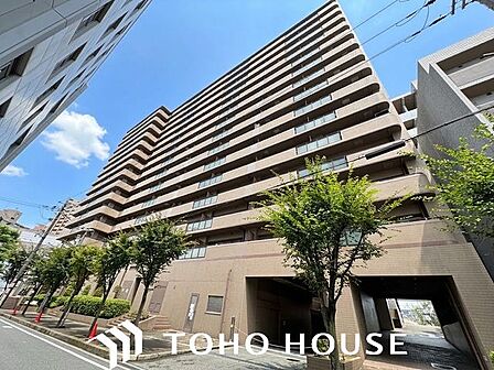 物件の陽当りや通風・仕様設備やお部屋の大きさの比較、近隣・周辺環境や街並みなど、資料には掲載していない情報が現地にはたくさんあります。 是非ご確認ください。