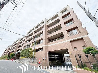 外観：【現況】飽きのこないシンプルモダンな外観です。