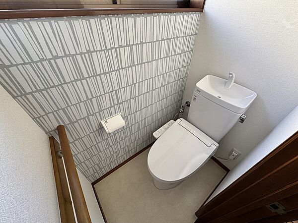 トイレを拡大表示