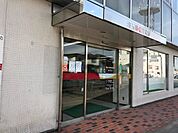 銀行 1072m 埼玉縣信用金庫坂戸支店