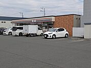 コンビニ 550m セブンイレブン植木松原店