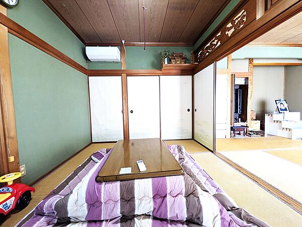 室内を拡大表示