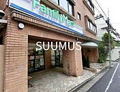 ファミリーマート 上原三丁目店 3419m