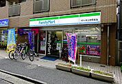 ファミリーマート 代々木上原駅前店 1189m