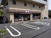 セブン-イレブン 初台店 1526m