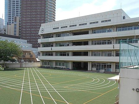 新宿区立富久小学校