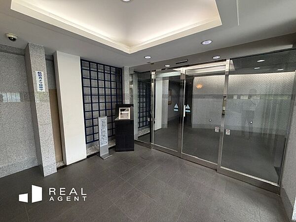 エントランスを拡大表示