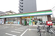 ファミリーマート