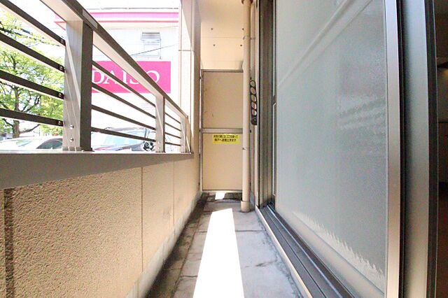 バルコニー