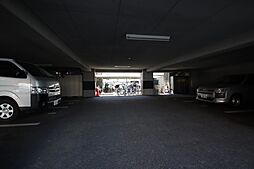 4 / 5