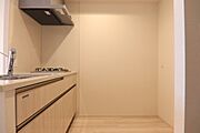 別室の参考写真です。※現況優先、床・建具・設備など部屋により異なる