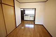 ※同タイプ・別のお部屋の写真です