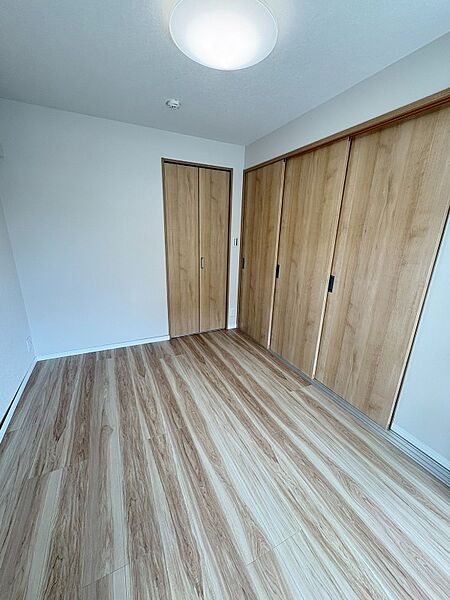 洋室を拡大表示