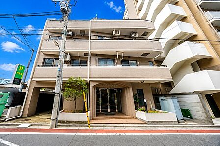マンション外観/平成6年11月築の新耐震基準マンション