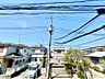 その他：周囲には高層の建物が少ないため眺望良好です。晴れた日には青空が広がります。