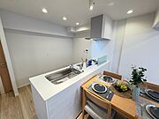 システムキッチン／室内の家具や調度品等は価格に含まれません。