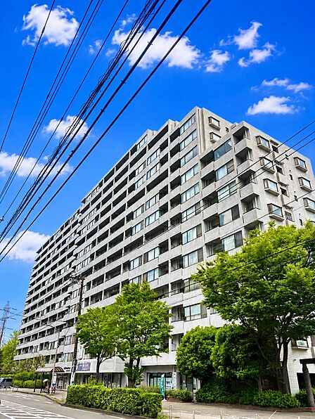 マンション外観/昭和63年7月築の新耐震基準マンション