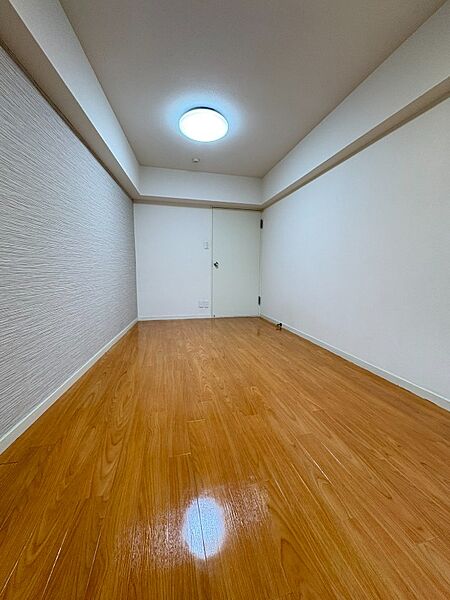 洋室を拡大表示