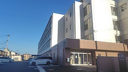 蒲生小学校 910m