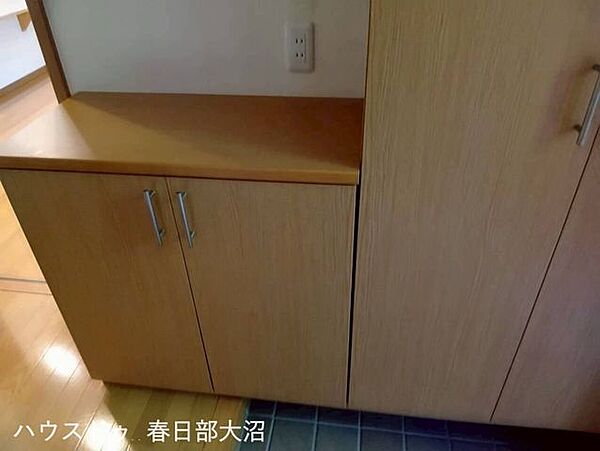 玄関を拡大表示