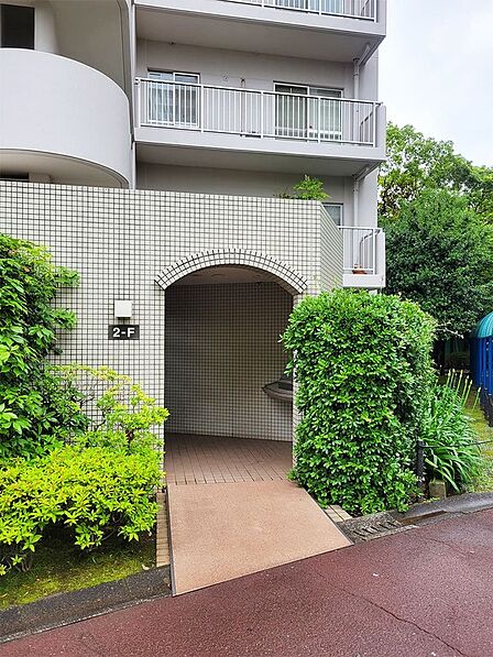 建物入口