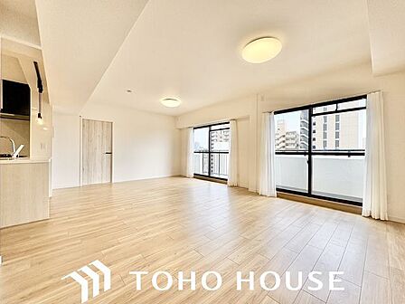 会話が弾むリビング、料理が愉しくなるキッチン。家は、ただ生活する場ではなく、暮らしを愉しく、快適に。