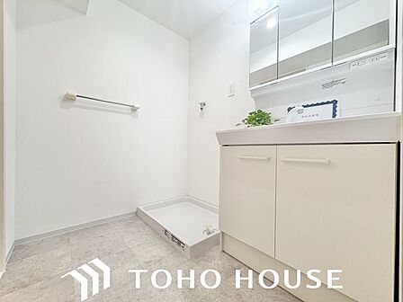 防水パン付洗濯機置場。