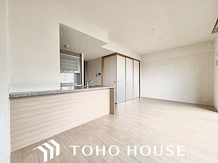 お気に入りのこの場所。いつもと変わらない週末のひととき。寝る前のひととき、自由に自分スタイルを。