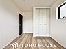 室内：一日の中で多くの時間を過すことになる住まいだからこそ、いつも穏やかな空間であるように心掛けています。