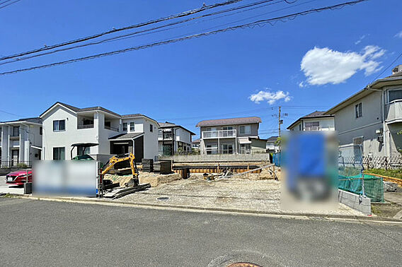 敷地広々61坪...