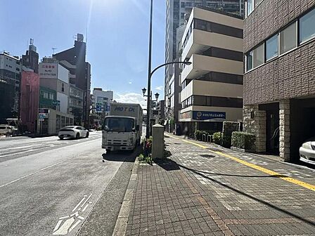 前面道路・歩道
