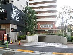 駐車場　エントランス