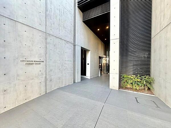 エントランスを拡大表示