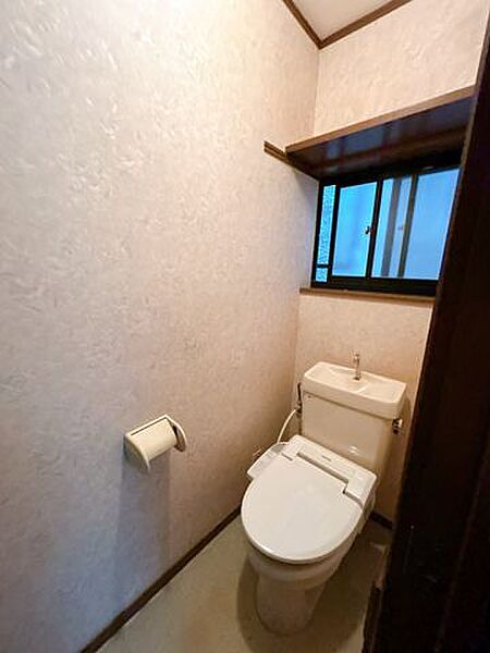 トイレを拡大表示