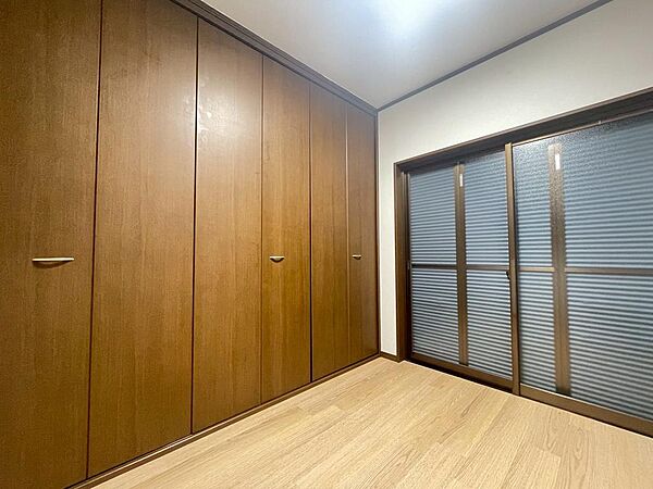 洋室を拡大表示