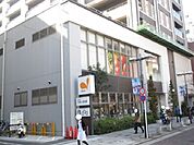 ダイエー町田店（449m）