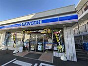 ローソン　青葉さつきが丘店（359m）