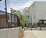 松浪小学校（801m）