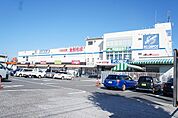 つきみ野生鮮市場（1017m）