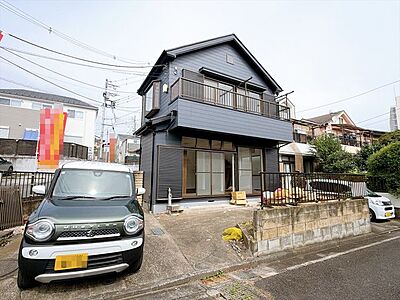 外観:【もうまもなく完成!】一足先に是非!平成1年築、2699万円の中古戸建♪4LDK+カースペース2台分ご内覧予約受付中! 外観:【もうまもなく完成!】一足先に是非!平成1年築、2699万円の中古戸建♪4LDK+カースペース2台分ご内覧予約受付中!