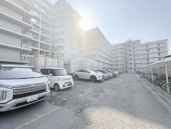 駐車場を拡大表示
