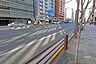 その他：敷地西側の前面道路は三田通りです(南側から)。