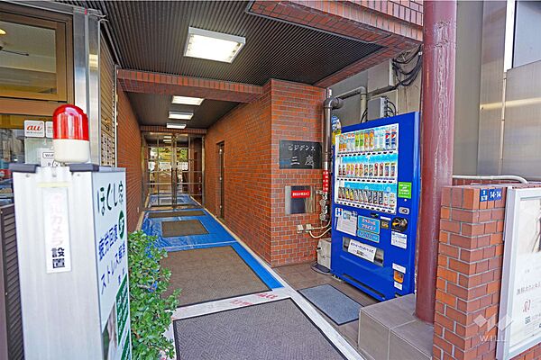 エントランス