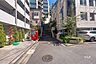 その他：敷地南東側の前面道路（南西側から）