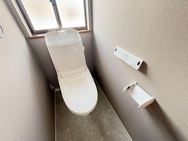 トイレを拡大表示
