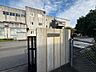 周辺：柏市立松葉中学校 1110m