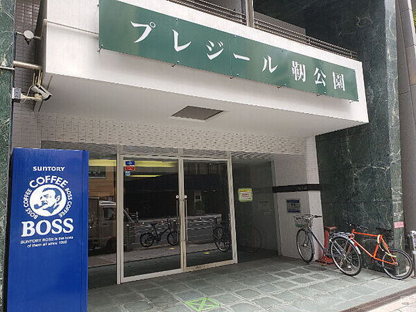 建物エントランス